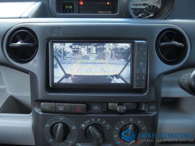 TOYOTA BB OPENDECK 2001 Image 31