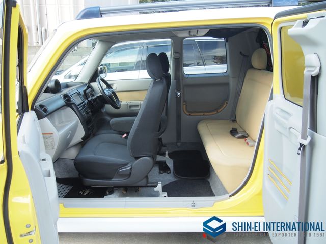 TOYOTA BB OPENDECK 2001 Image 31