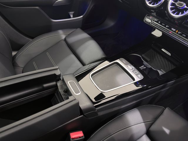 MERCEDES BENZ A CLAS 2025 Image 31