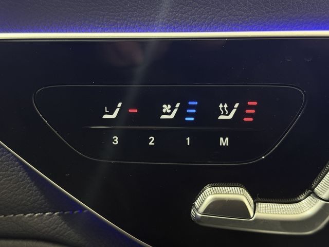 MERCEDES BENZ EQS 2025 Image 31