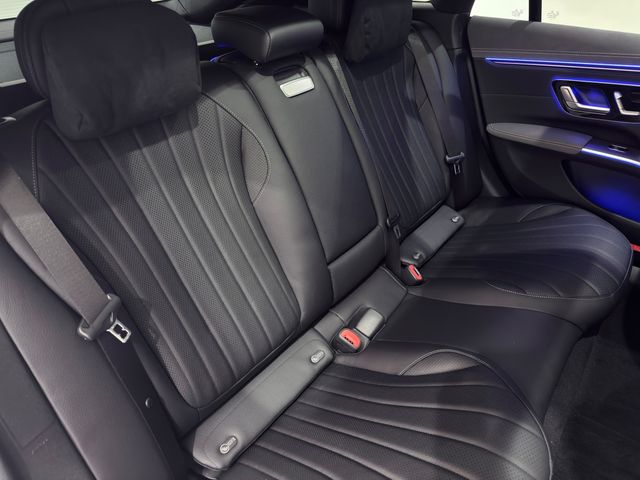 MERCEDES BENZ EQS 2025 Image 31
