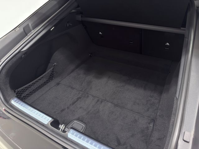 MERCEDES BENZ EQS 2025 Image 31