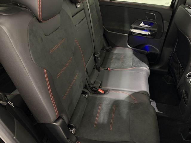 MERCEDES BENZ GLB 2025 Image 31