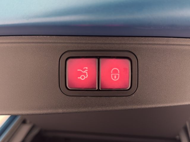 MERCEDES BENZ MERCEDES AMG GT 2025 Image 31