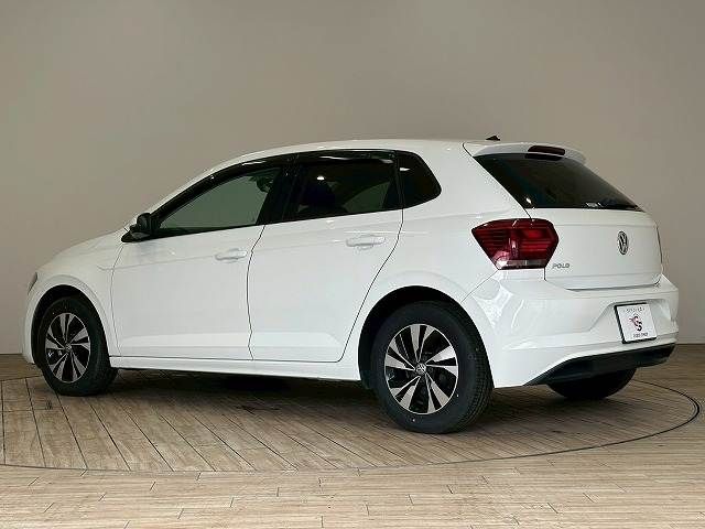 VOLKSWAGEN POLO 2019 Image 31