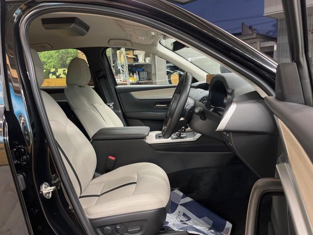 MAZDA CX-60 2023 Image 31