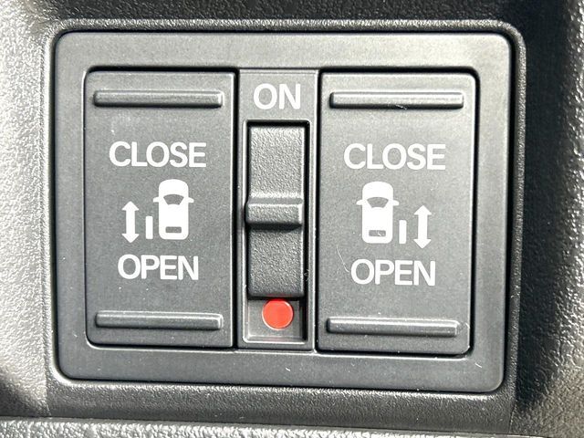 HONDA N BOX CUSTOM 2024 Image 31