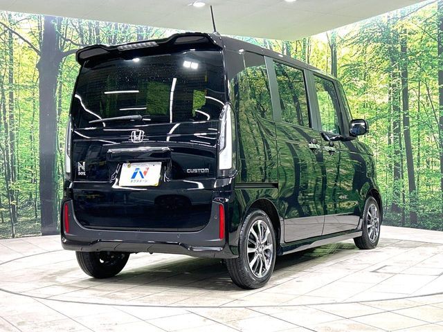 HONDA N BOX CUSTOM 2024 Image 31