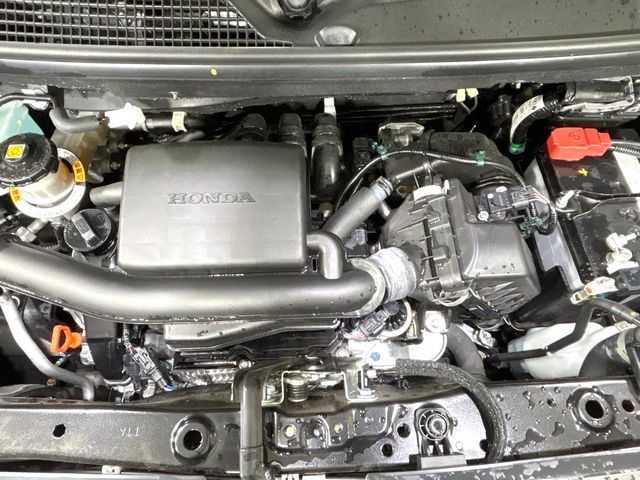 HONDA N BOX CUSTOM 2024 Image 31