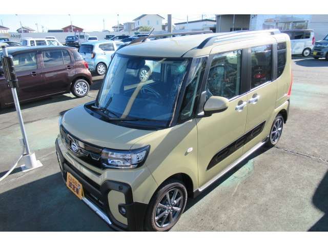 DAIHATSU TANTO FAN CROSS 2024 Image 31