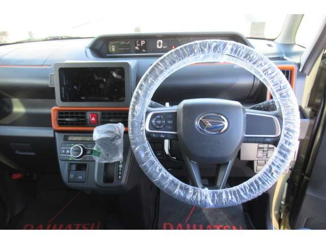 DAIHATSU TANTO FAN CROSS 2024 Image 31