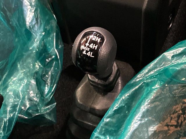 SUZUKI JIMNY NOMADE 2025 Image 31