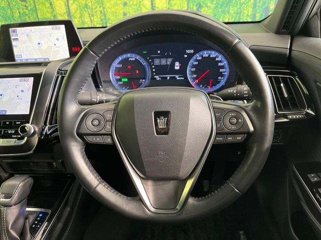 TOYOTA CROWN SEDAN HYBRID 2018 Image 31