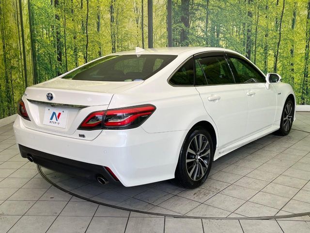 TOYOTA CROWN SEDAN HYBRID 2018 Image 31