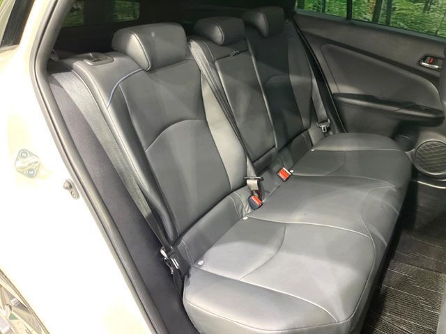 TOYOTA PRIUS 2019 Image 31