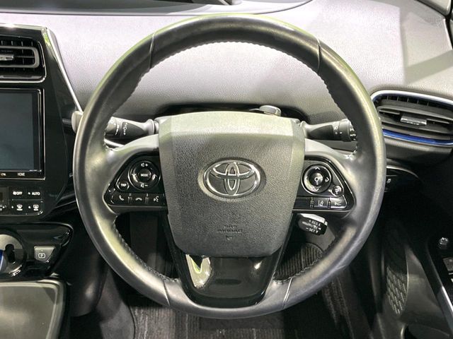 TOYOTA PRIUS 2019 Image 31
