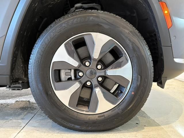 JEEP GRAND CHEROKEE 2023 Image 31