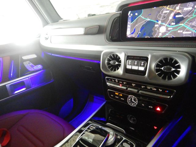 MERCEDES BENZ G CLAS 2024 Image 31