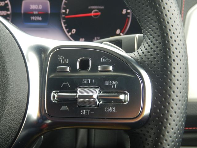 MERCEDES BENZ G CLAS 2024 Image 31