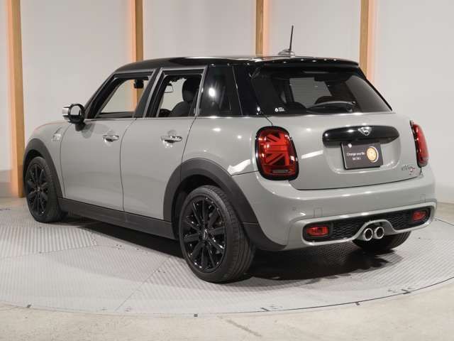 BMW MINI COOPER SD 5DOOR 2020 Image 31