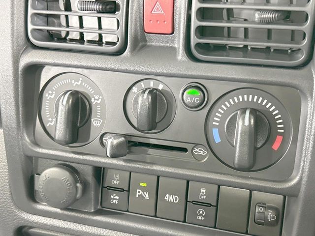 SUZUKI CARRY TRUCK 4WD 2024 Image 31