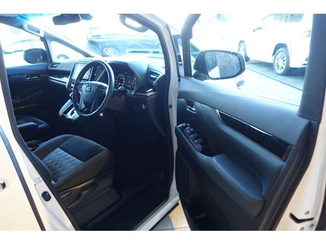 TOYOTA ALPHARD 2023 Image 31