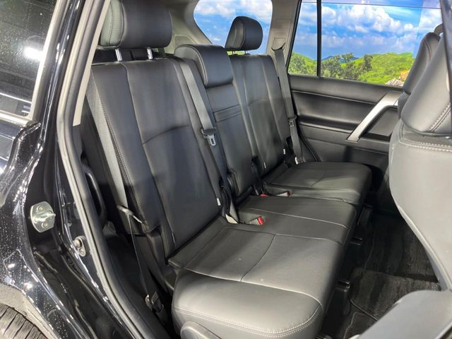 TOYOTA LANDCRUISER PRADO 2022 Image 31