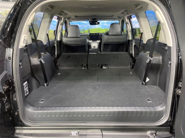 TOYOTA LANDCRUISER PRADO 2022 Image 31