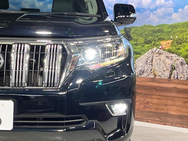 TOYOTA LANDCRUISER PRADO 2022 Image 31
