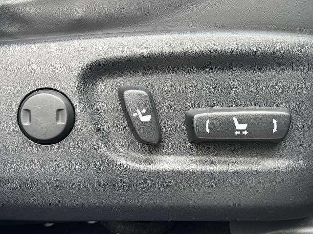 TOYOTA LEXUS NX300 2017 Image 31