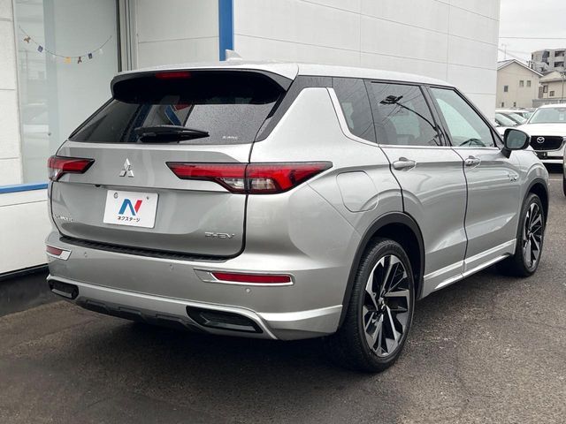 MITSUBISHI OUTLANDER PHEV 2022 Image 31