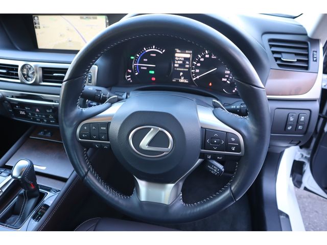 TOYOTA LEXUS GS300H 2018 Image 31