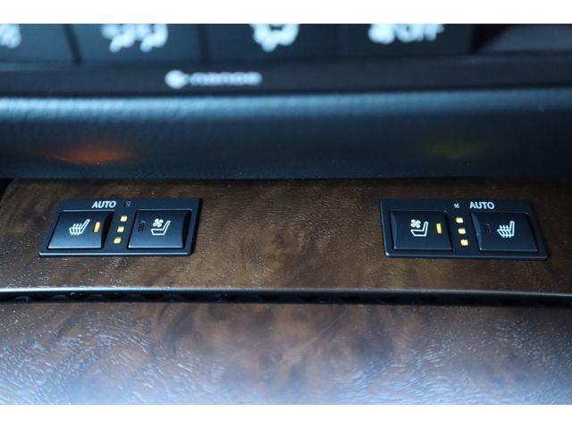 TOYOTA LEXUS GS300H 2018 Image 31