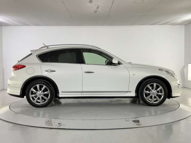 NISSAN SKYLINE CROSSOVER 4W 2011 Image 31