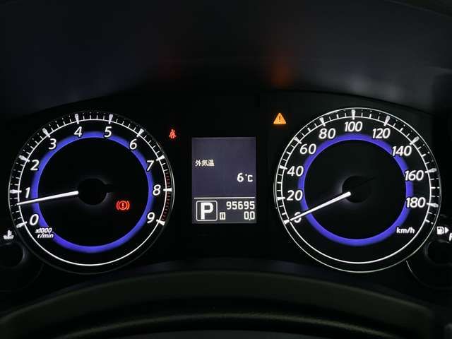 NISSAN SKYLINE CROSSOVER 4W 2011 Image 31