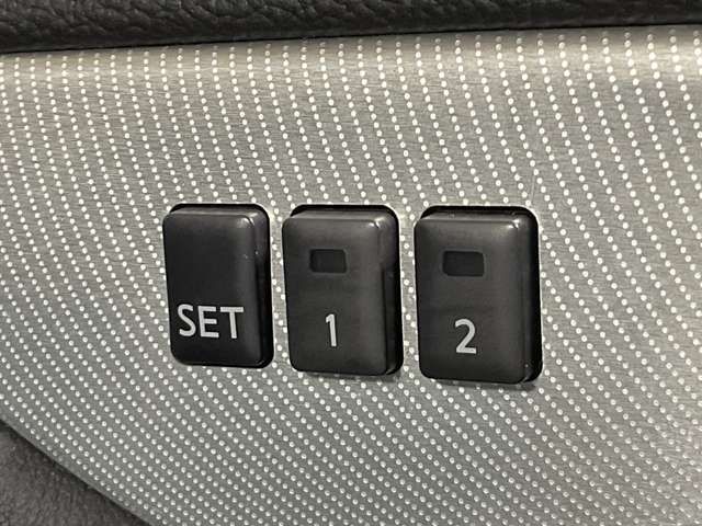 NISSAN SKYLINE CROSSOVER 4W 2011 Image 31