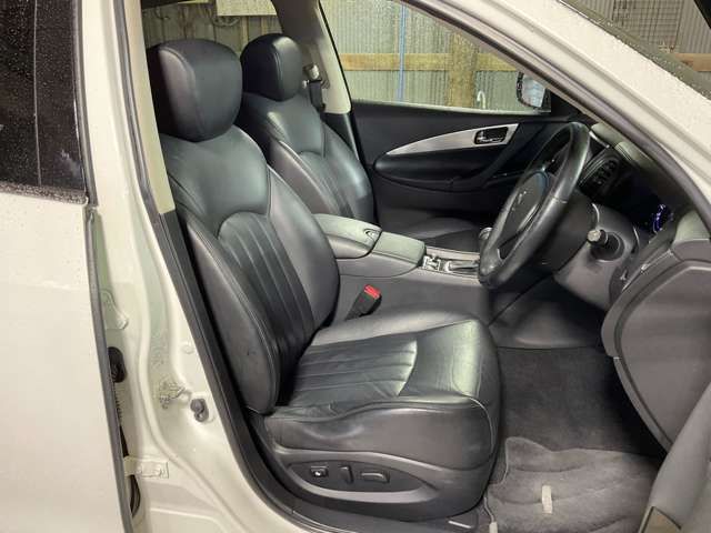 NISSAN SKYLINE CROSSOVER 4W 2011 Image 31