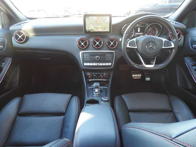 AMG A CLASS 2017 Image 31