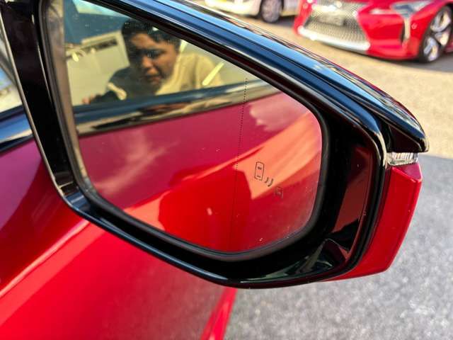 TOYOTA LEXUS LC500 2017 Image 31