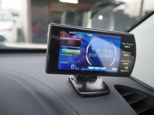 MITSUBISHI LANCER  4WD 2012 Image 31