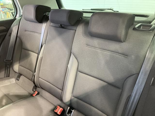 VOLKSWAGEN GOLF 2017 Image 31