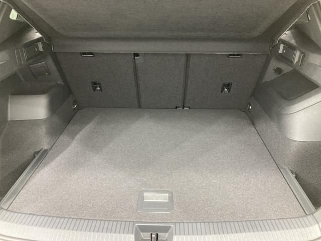 VOLKSWAGEN TIGUAN 2024 Image 31