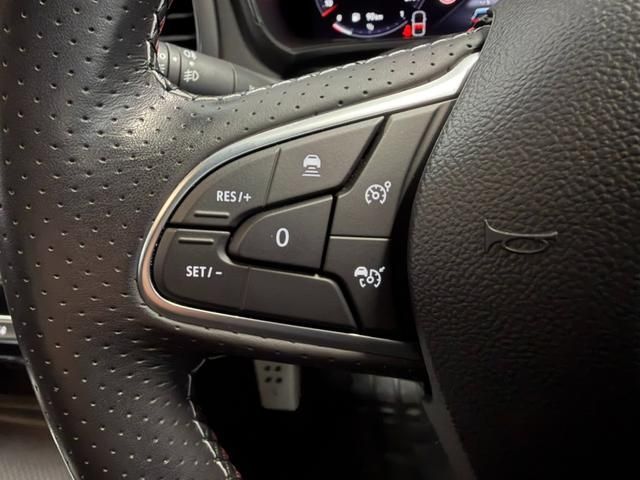 RENAULT MEGANE HATCH 2024 Image 31