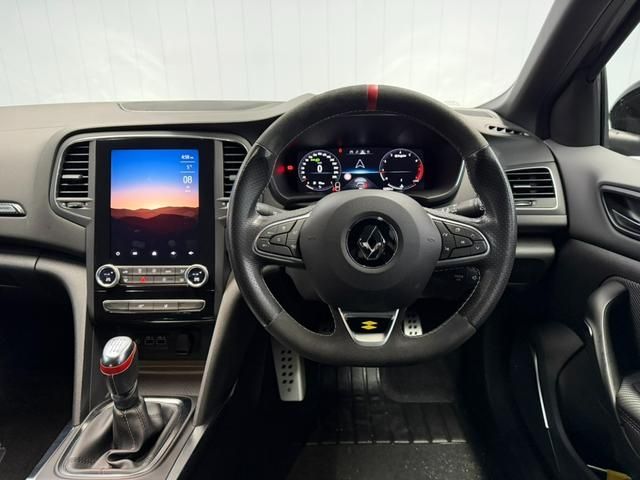 RENAULT MEGANE HATCH 2024 Image 31