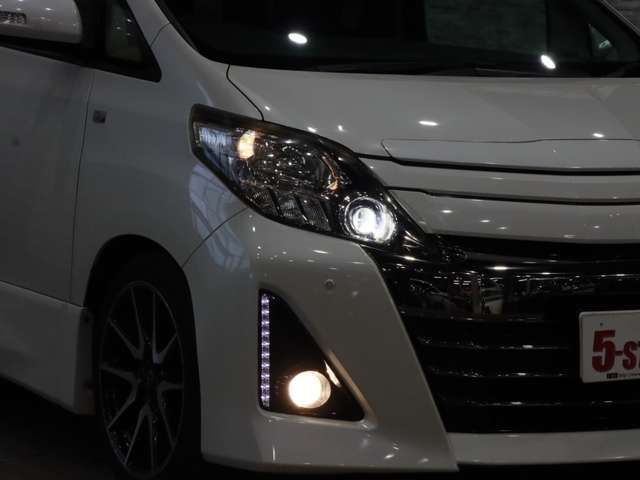 TOYOTA ALPHARD 2013 Image 31