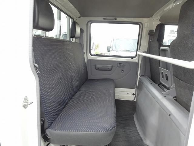 HINO DUTRO 2023 Image 31