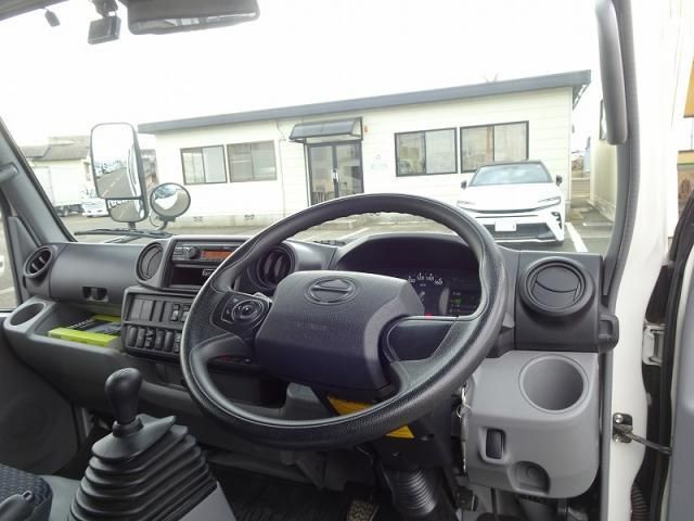 HINO DUTRO 2023 Image 31