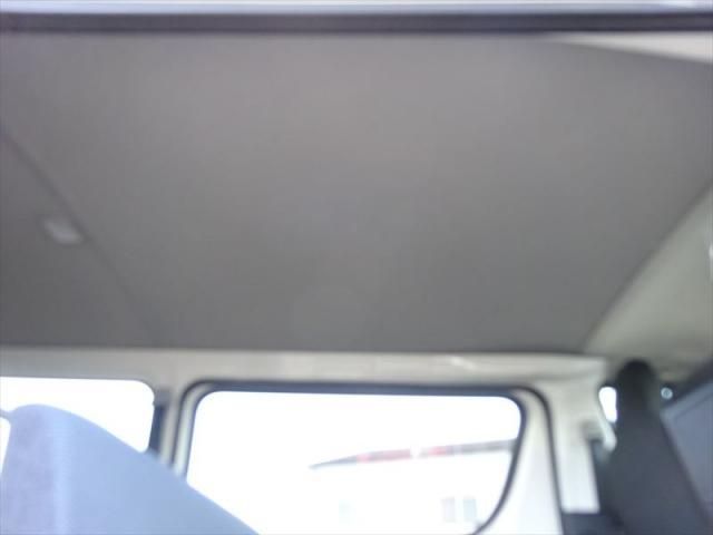 TOYOTA HIACE 2025 Image 31