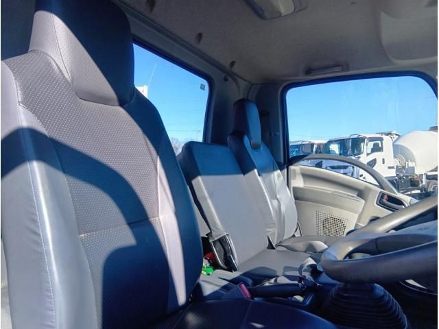 ISUZU FORWARD 2015 Image 31