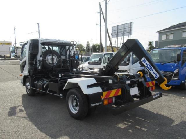 MITSUBISHI FUSOU FIGHTER 2025 Image 31